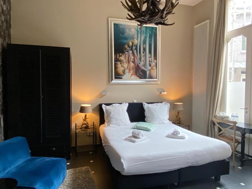 Gasthuis House Of 3*